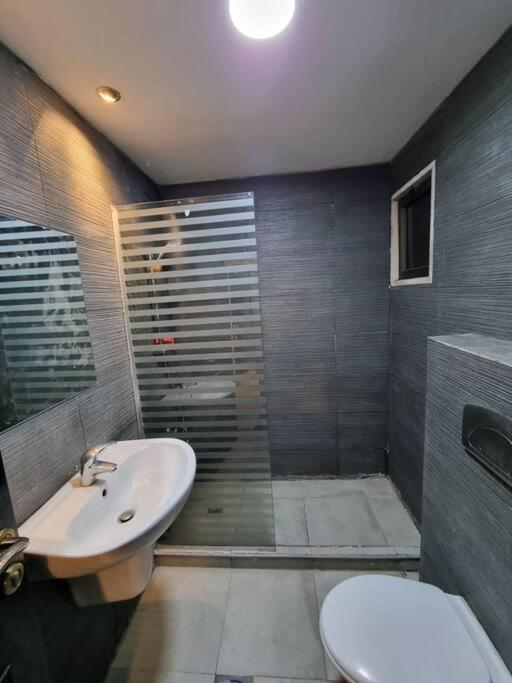 Deir Ghbar 3 Rooms Apart Амман Экстерьер фото